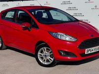 Used Ford Fiesta Zetec 82 HP (60 kW) 2015 Red Hatchback