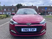 Used Hyundai i20 Premium 2015 Red Hatchback
