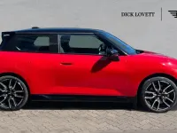 Used Mini Cooper SE Hatch 158 kW (215 HP) 2024 Red Hatchback