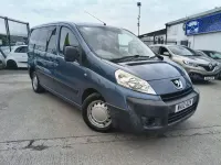 Begagnad Peugeot TePee Comfort 90 HK (66 kW) 2012 Blå Minibuss