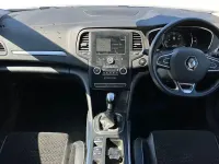 Used Renault Mégane GrandTour Dynamique 110 HP (80 kW) 2018 White Estate