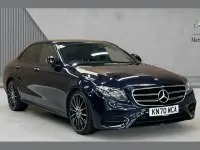 Usado Mercedes E300 AMG line 245 HP (180 kW) 2020 Azul Sedan