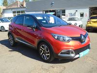 Used Renault Captur Signature 90 HP (66 kW) 2016 Red SUV