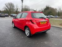Used Toyota Yaris Hybrid 2015 Red Hatchback
