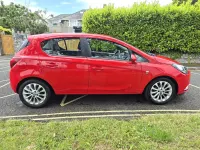 Usado Vauxhall Corsa 90 CV (66 kW) 2016 Rojo Utilitario