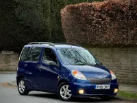 Used Toyota Yaris Verso 2002 Blue MPV