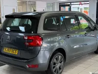 Usado Citroën C4 SpaceTourer Exclusive 120 HP (88 kW) 2016 Monovolume
