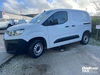 Usado Citroën Berlingo 100 CV (73 kW) 2023 Blanco Monovolumen