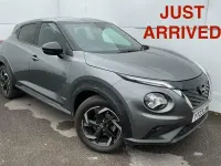 Usado Nissan Juke N-Connecta 143 CV (105 kW) 2023 Gris SUV