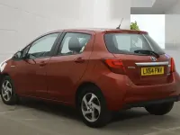 Used Toyota Yaris Active 101 HP (74 kW) 2021 Red Hatchback