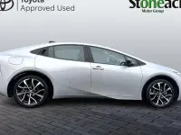 Used Toyota Prius 223 HP (164 kW) 2025 Silver Hatchback