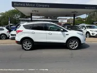 Used Ford Kuga Zetec 150 HP (110 kW) 2016 White SUV