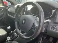 Used Renault Clio Iconic 76 HP (55 kW) 2019 Hatchback