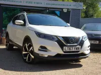 Used Nissan Qashqai Tekna 2017 White SUV