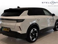Used Vauxhall Grandland Ultimate 154 kW (210 HP) 2025 White SUV