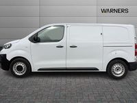 Used Peugeot Expert Premium 102 HP (75 kW) 2022 White Van