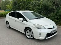 Used Toyota Prius 2012 White Hatchback