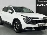 Used Kia Sportage 2025 White SUV