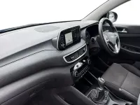 Used Hyundai Tucson SE 132 HP (97 kW) 2019 Blue SUV