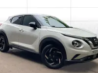 Usado Nissan Juke N-Connecta 114 HP (83 kW) 2023 Branco SUV