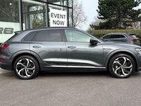 Second-hand Audi e-tron Black Edition 230 kW (313 CP) 2021 Gri SUV
