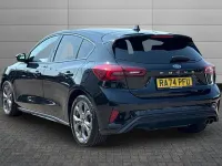 Used Ford Focus ST-Line 123 HP (90 kW) 2025 Black Hatchback