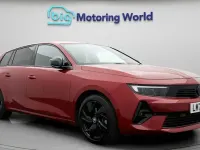 Used Vauxhall Astra S 131 HP (96 kW) 2024 Red Estate