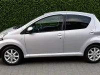 Usado Toyota Aygo 2014 Prateado Citadino