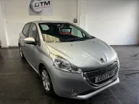 Used Peugeot 208 Active 70 HP (51 kW) 2013 Silver Hatchback