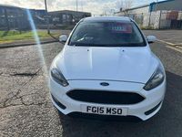 Used Ford Focus Zetec 2015 White Hatchback