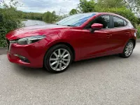 Begagnad Mazda 3 Inclusive 120 HK (88 kW) 2018 Röd Halvkombi