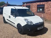 Used Vauxhall Combo S 105 HP (77 kW) 2015 White MPV