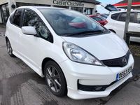 Used Honda Jazz SI 2014 White Hatchback