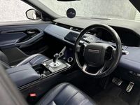 Used Land Rover Range Rover evoque SE Dynamic 2019 White SUV
