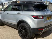 Used Land Rover Range Rover evoque SE 240 HP (176 kW) 2017 Hatchback