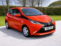 Used Toyota Aygo X-play 2016 Orange Hatchback