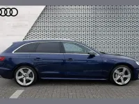 Gebraucht Audi A4 S-Line 204 PS (150 kW) 2024 Blau Kombi