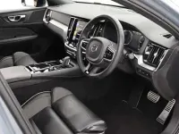 Usado Volvo S60 R-Design 390 HP (286 kW) 2022 Sedan