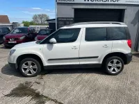 Używany Skoda Yeti GreenLine 105 KM (77 kW) 2011 Biały SUV