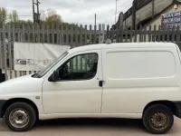 Used Peugeot Partner 2002 White MPV