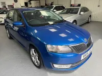 Used Skoda Rapid SE 2015 Blue Hatchback