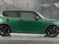 Used Mini Cooper S Hatch 178 HP (130 kW) 2021 Green Hatchback