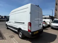 Usado Ford Transit 125 HP (91 kW) 2016 Branco Van