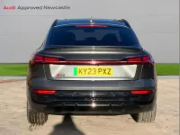 Usado Audi Q8 e-tron Advanced 300 kW (408 HP) 2023 Cinzento SUV