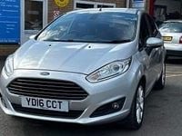 Usado Ford Fiesta Titanium 2016 Prateado Citadino