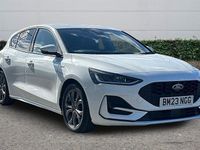 Used Ford Focus ST-Line 125 HP (91 kW) 2023 White Hatchback