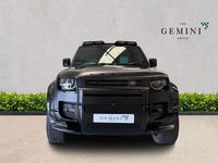 Usado Land Rover Defender HSE Dynamic 296 HP (217 kW) 2024 Preto SUV