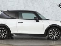 Used Mini Cooper Hatch 113 kW (154 HP) 2025 White Hatchback