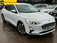 Used Ford Focus Zetec 125 HP (91 kW) 2019 White Hatchback