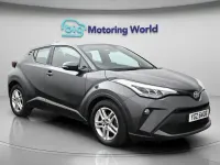 Używany Toyota C-HR 122 KM (89 kW) 2023 Szary SUV
